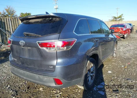 2015 Toyota Highlander Le Plus V6 z USA, uszkodzony, nr VIN 5TDZKRFHXFS096891